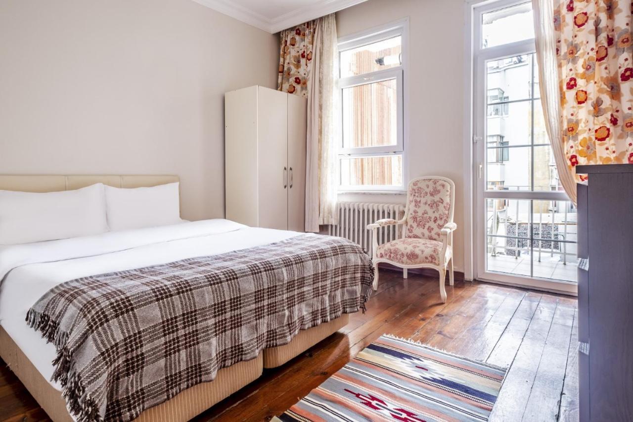 Centrally Located Apartment With Balcony In Sisli Istanboel Buitenkant foto